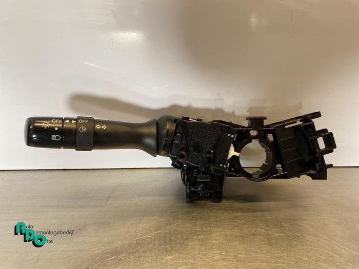 Commutateur feu clignotant d'un Citroen C1 (C1 08-), -, 3 mois de garantie, Utilisé, -