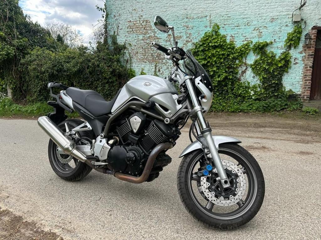 Yamaha BT1100 (Buldog)