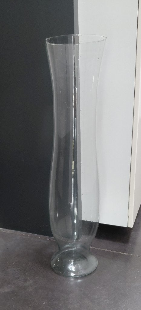 Zeer mooie vaas van 70 cm breed 17 cm, Antiek en Kunst, Ophalen