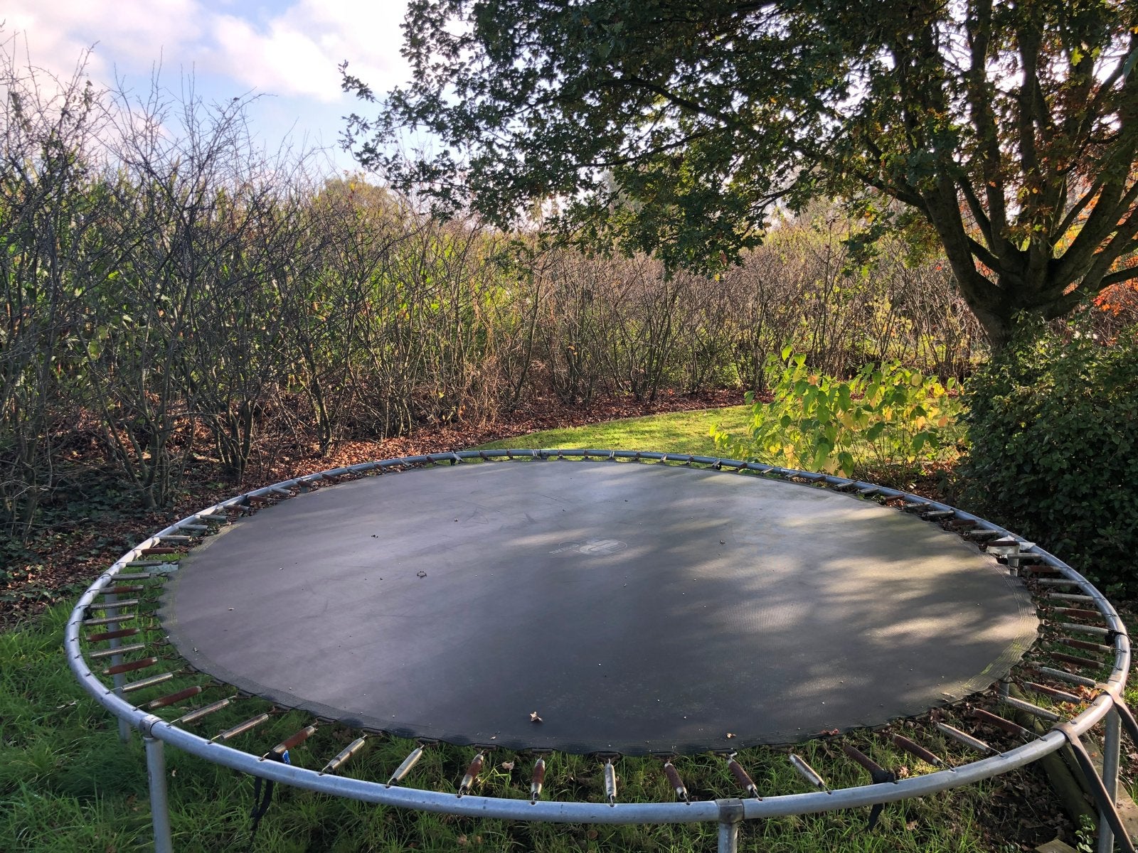 Grote trampoline - gratis af te halen, Ophalen, Gebruikt