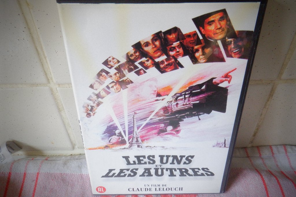 DVD Les Uns Et Les Autres.(Un Film De Claude Lelouch), Alle leeftijden, Nederlands, Overige genres, Ophalen of Verzenden