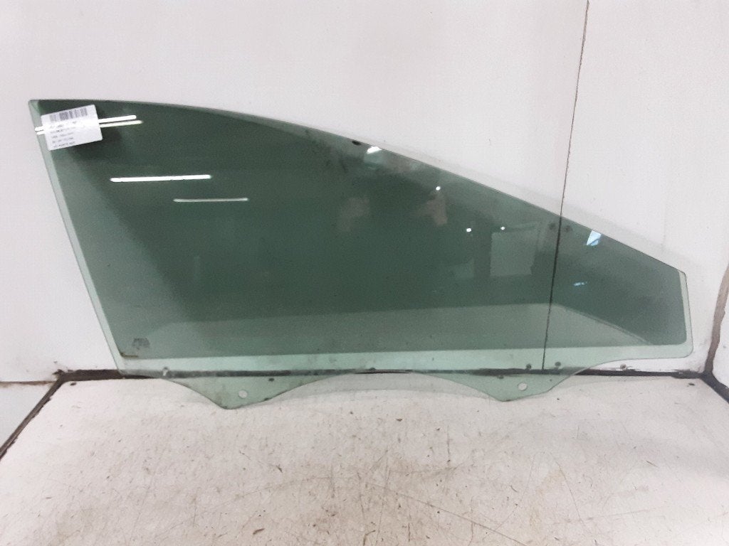 VITRE AVANT DROITE Seat Leon ST (5FF) (01-2012/08-2020), Mevr. I. Hauben, Utilisé, Rue de l'Espoir 34 34
4030  GRIVEGNÉE, BE, Info@Collignon.be