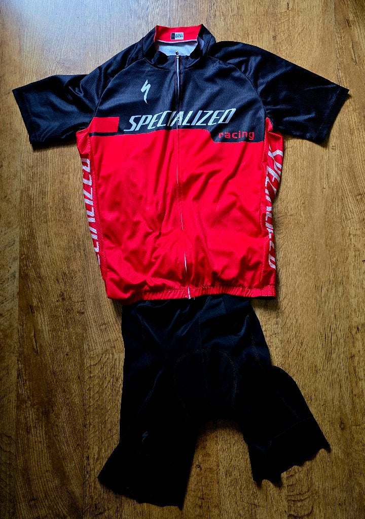 Maillot et pantalon Specialized Race MTB Race Race, Enlèvement, Comme neuf, Autres tailles