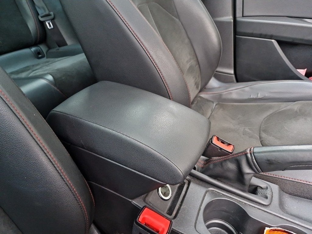 ACCOUDOIR CENTRAL Seat Leon ST (5FF) (|5F0864207B|), Seat Deutschland GmbH, Service@seat.de, Utilisé, Seat