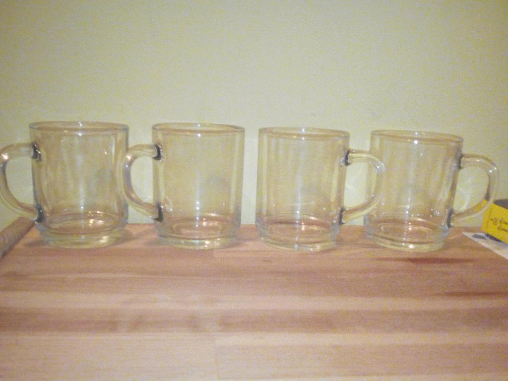 Bekers van helder glas (4), Huis en Inrichting, Ophalen, Zo goed als nieuw, Glas