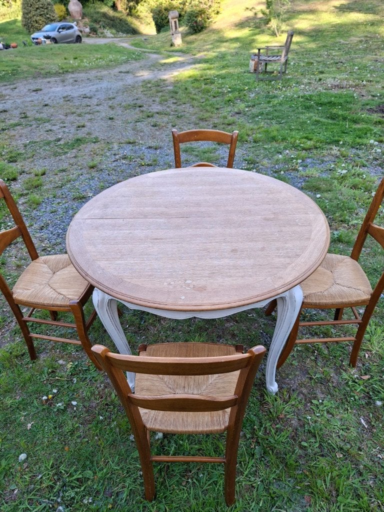 Table ronde + rallonge intégrée + 4 chaises, Maison & Meubles, Tables | Tables à manger, Quatre personnes, Rond, 50 à 100 cm, 100 à 150 cm