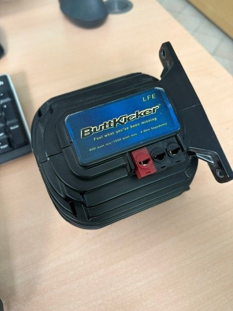 Buttkicker LFE, Enlèvement ou Envoi, Comme neuf, 150 watts ou plus, Autres types