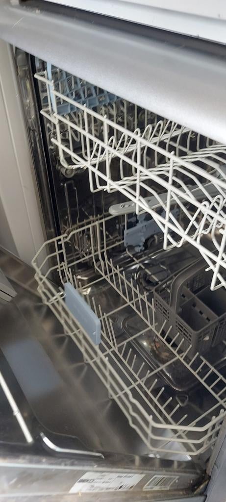 Vaatwasser Beko DFN 2520 S, Ophalen