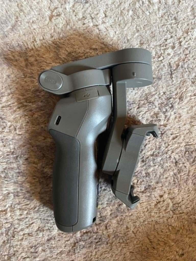 DJI Osmo Mobile 3 - Stabilisateur pliable pour smartphone, Enlèvement ou Envoi, Utilisé, X, X
