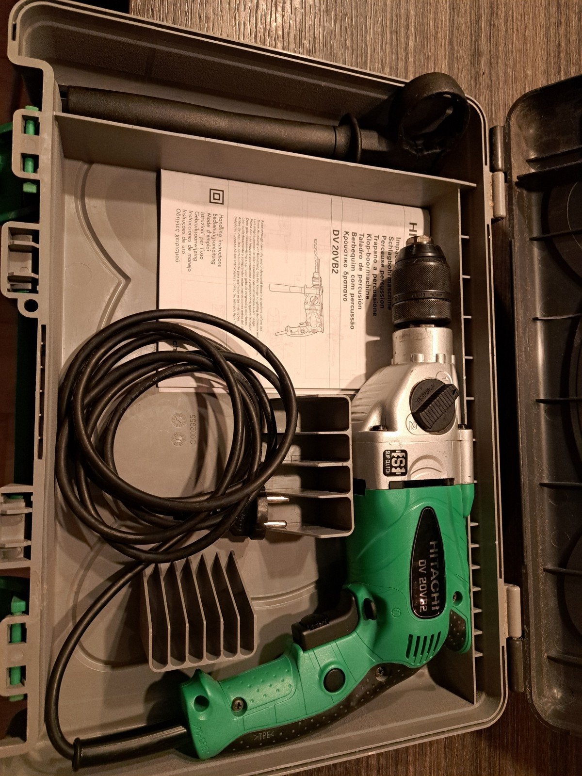 Perceuse à percussion Hitachi, Enlèvement, Comme neuf, 600 watts ou plus