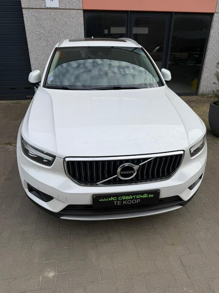 Volvo XC40 T4 plug in Hybride / Garantie, Auto's, Volvo, Automaat, Lane Keeping Assist, 4 cilinders, Wit