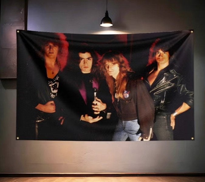 Grote vlaggen Celtic Frost (150x90cm)