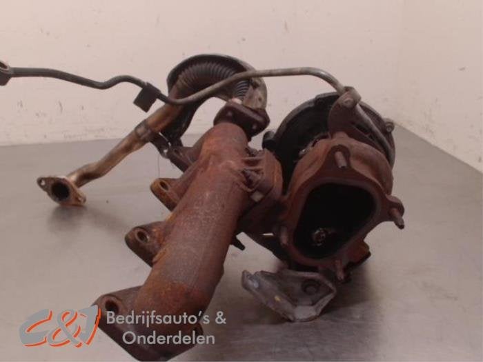 Turbo van een Renault Trafic, Gebruikt, -, Renault, -