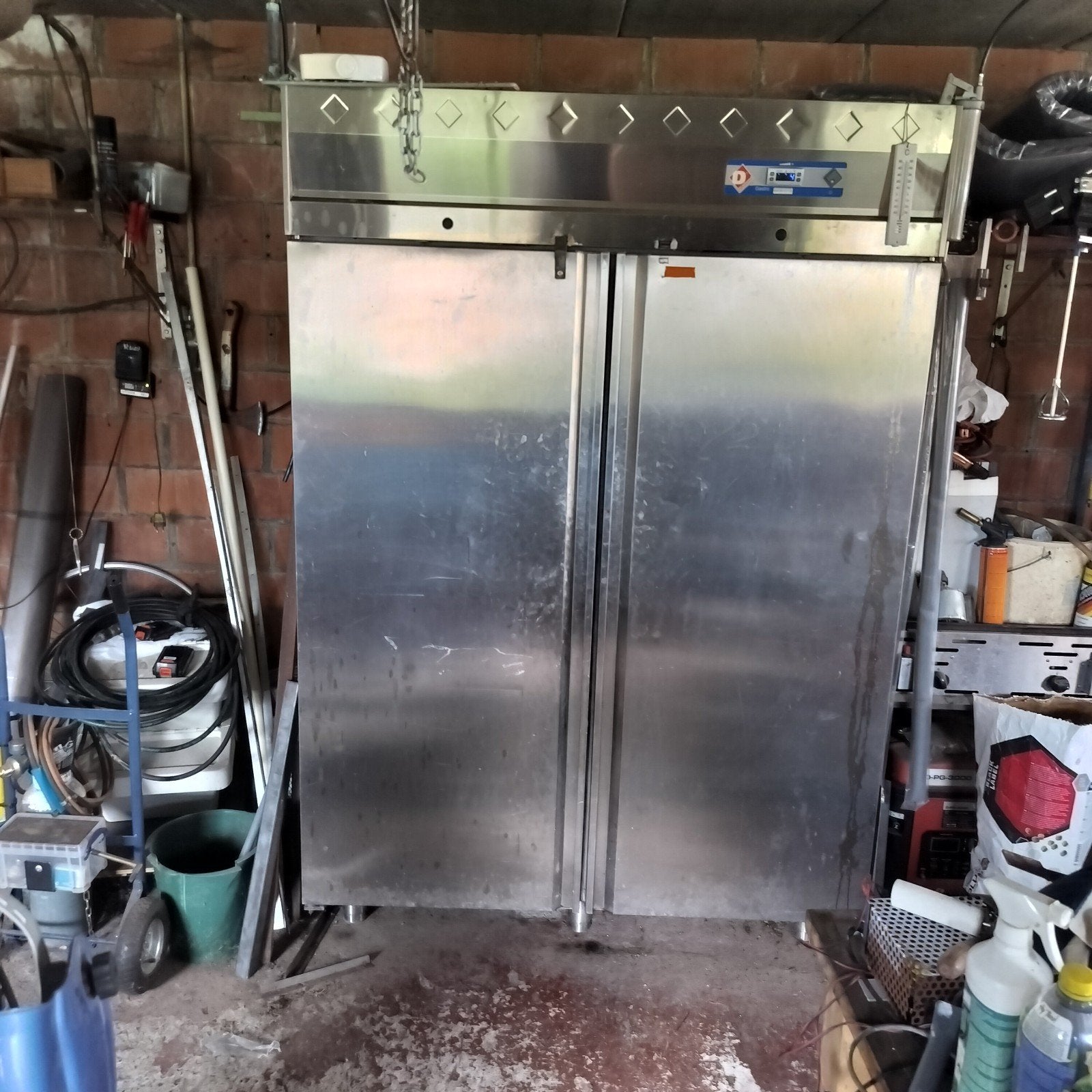 Frigo Diamond Line Gastro

Voor vragen en biedingen gelieve, Ophalen