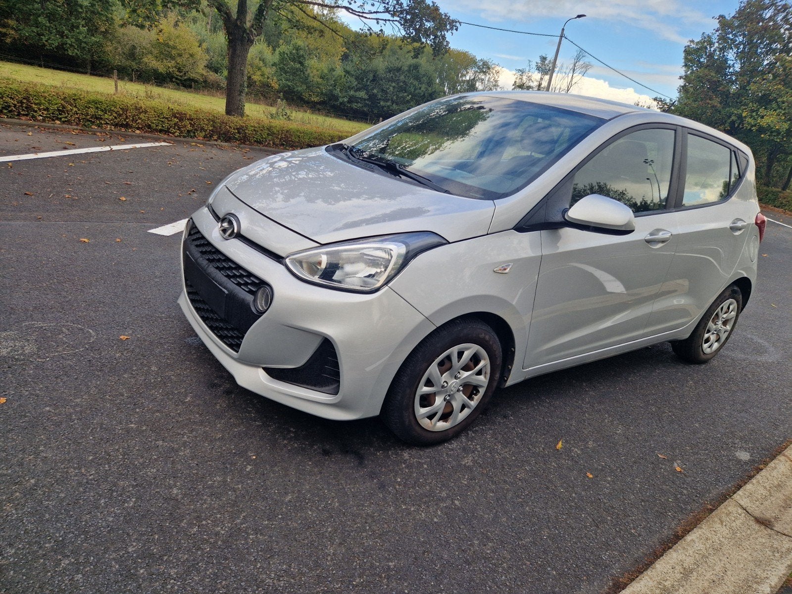 Hyundai i10 benzine 10cc euro6 km 80.000 km Eerste eigenaar, Auto's, Voorwielaandrijving, Stof, 50 kW, Bedrijf