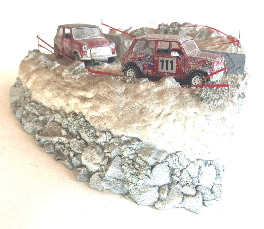Mini Monte Carlo winter rally set diorama Corgi CC99196., Enlèvement ou Envoi, Comme neuf, Voiture