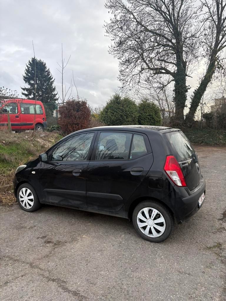 Hyundai i10 164.000 km uit 2010, Auto's, Hyundai, Particulier, i10, Zwart, Zwart, Ophalen