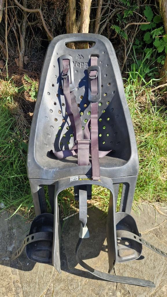Yepp fietsstoel met adapter, Fietsen en Brommers, Achterzitje, Yepp (Thule), Ophalen, 15 t/m 25 kg