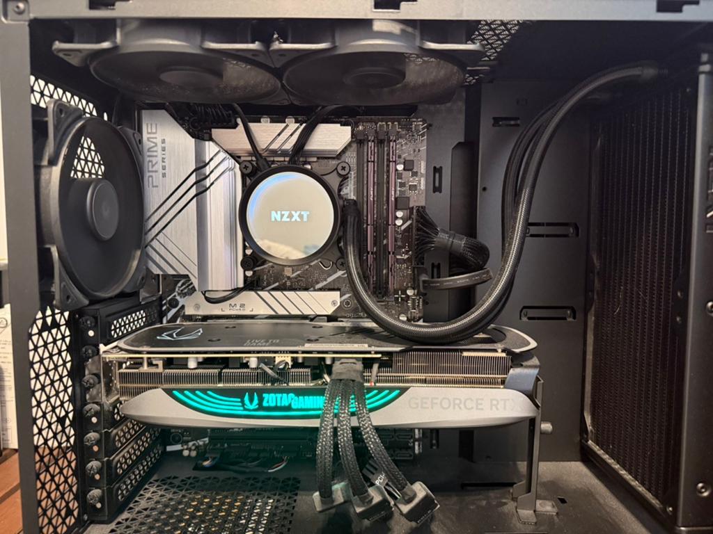 Pc gamer rtx 4070, Informatique & Logiciels, Enlèvement ou Envoi, 4 Ghz ou plus, Utilisé, Gaming