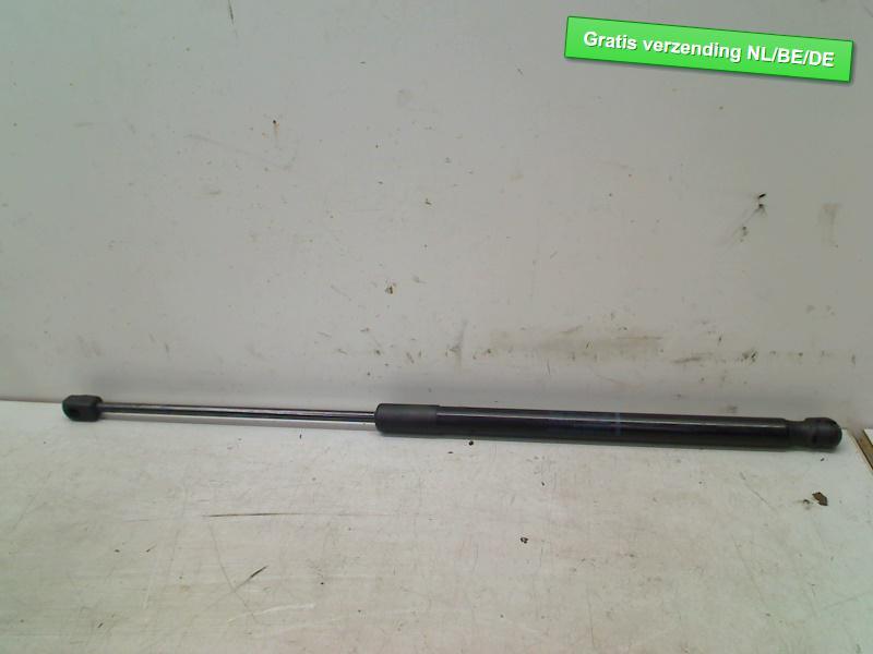 GASDRUKVEER ACHTER Volkswagen Golf VII (AUA) (8X4827552), Auto-onderdelen, Ophanging en Onderstel, Gebruikt, De Bloemendaal 21 21
5221 EB  'S HERTOGENBOSCH, NL