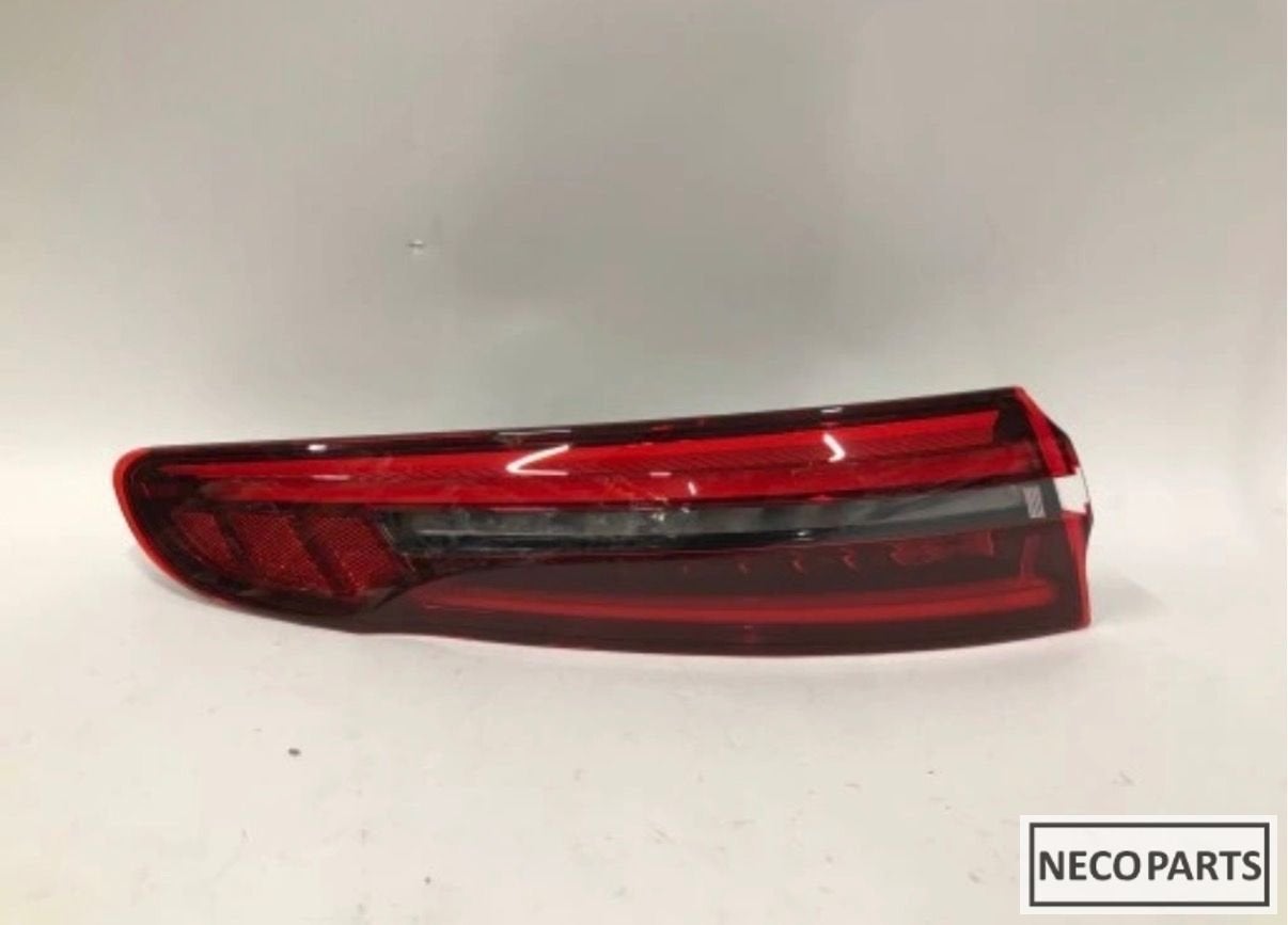 MASERATI GRANTURISMO M189 LED ACHTERLICHT ORIGINEEL, Maserati, -, Utilisé, -