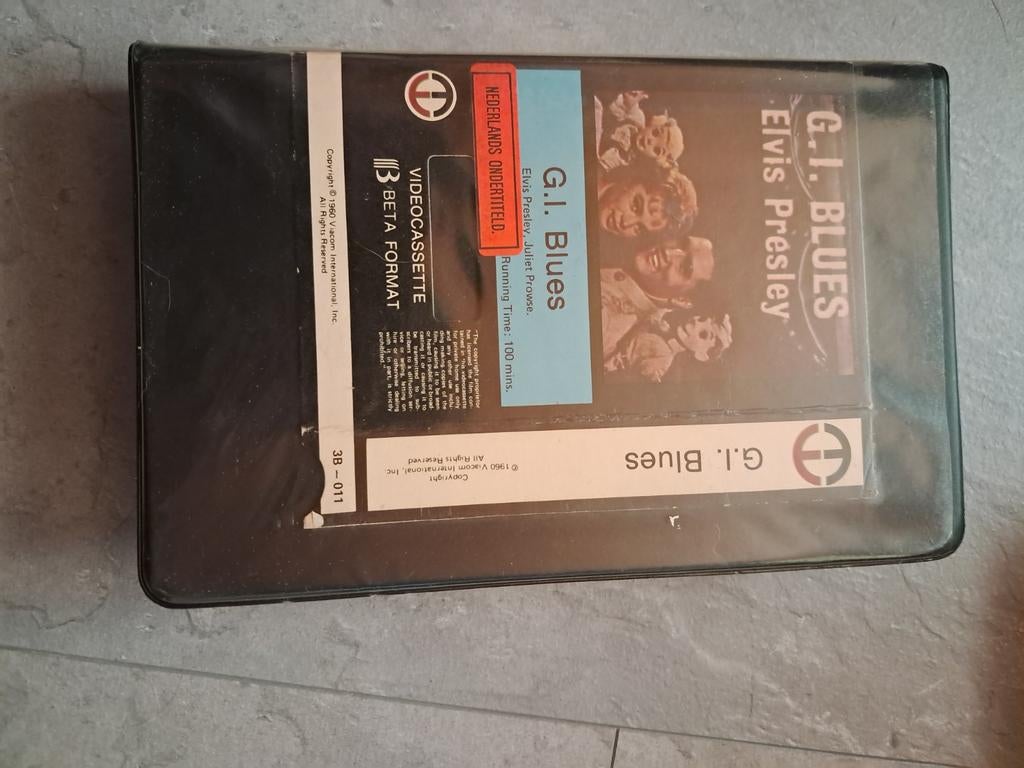 BETAMAX: GI blues met Elvis presley, Ophalen