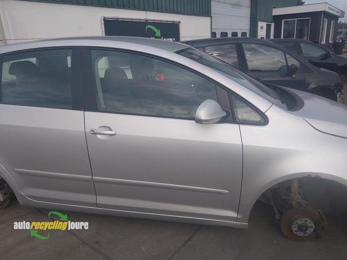 Portier 4Deurs rechts-voor van een Volkswagen Golf Plus (LA7, Gebruikt, -, -, -