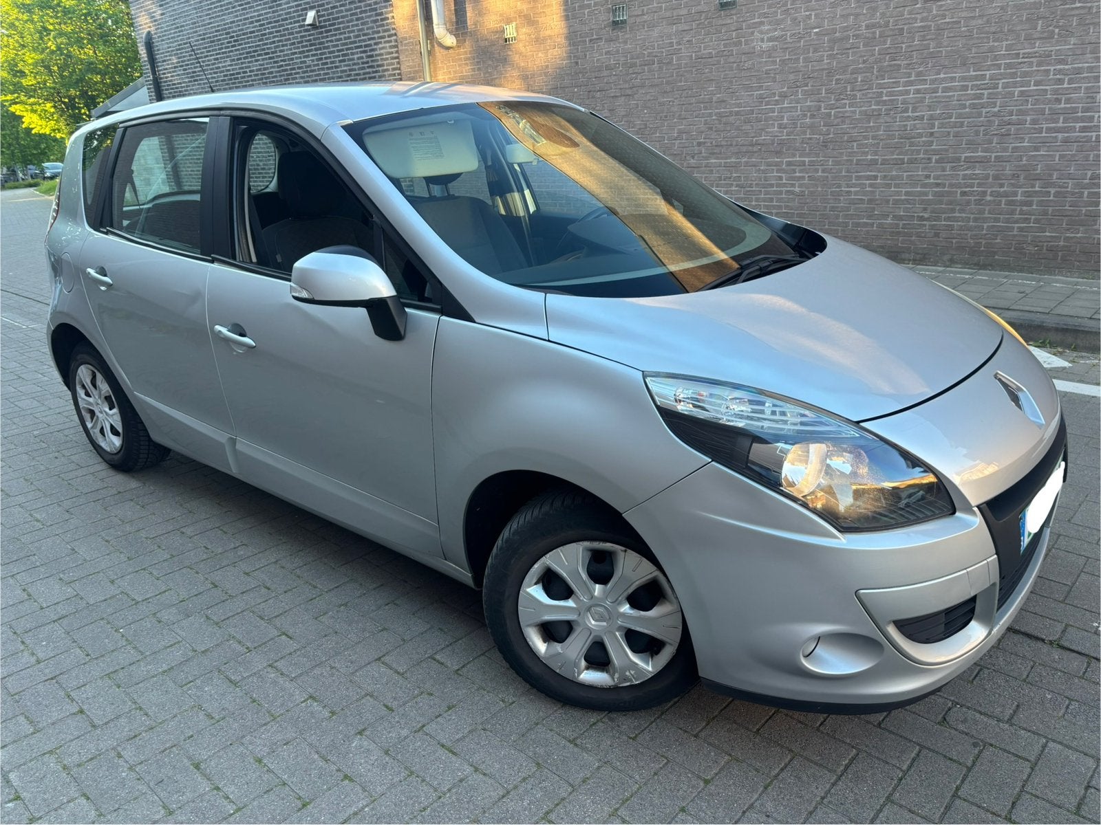 Renault SCENIC 1.6 essence 2010, Euro 5, Achat, Entreprise, 5 portes