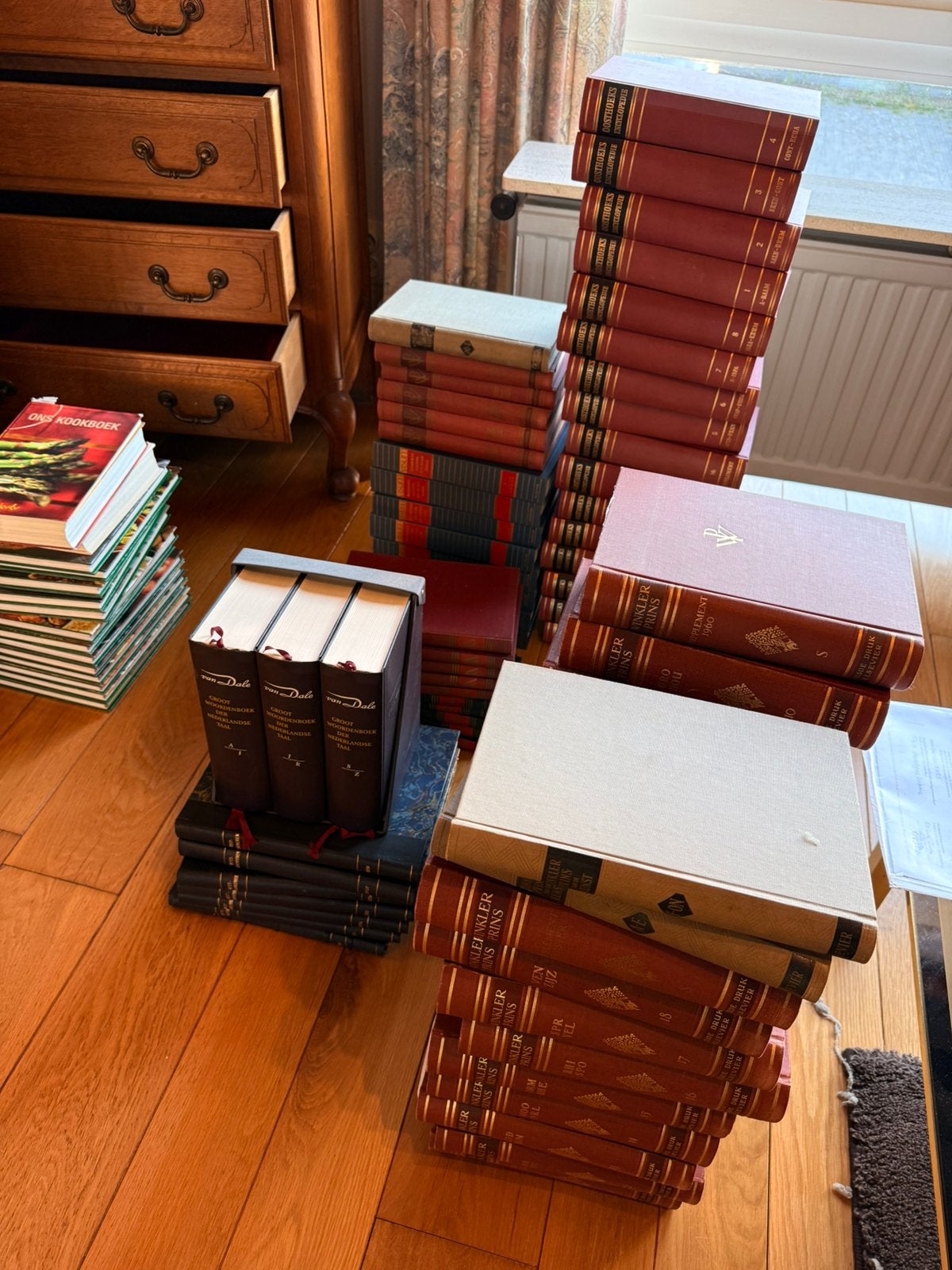 Winkler prins 1960 GRATIS, Boeken, Encyclopedieën, Ophalen, Zo goed als nieuw
