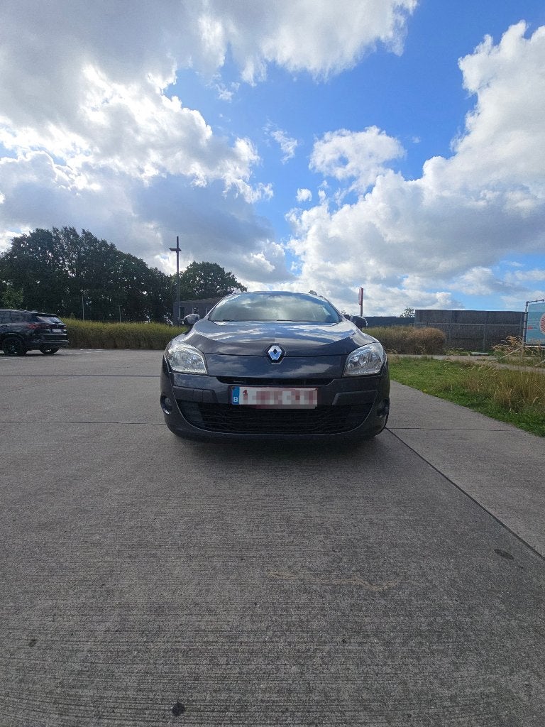 Renault, Autos, Cuir, Achat, 1340 kg, Boîte manuelle