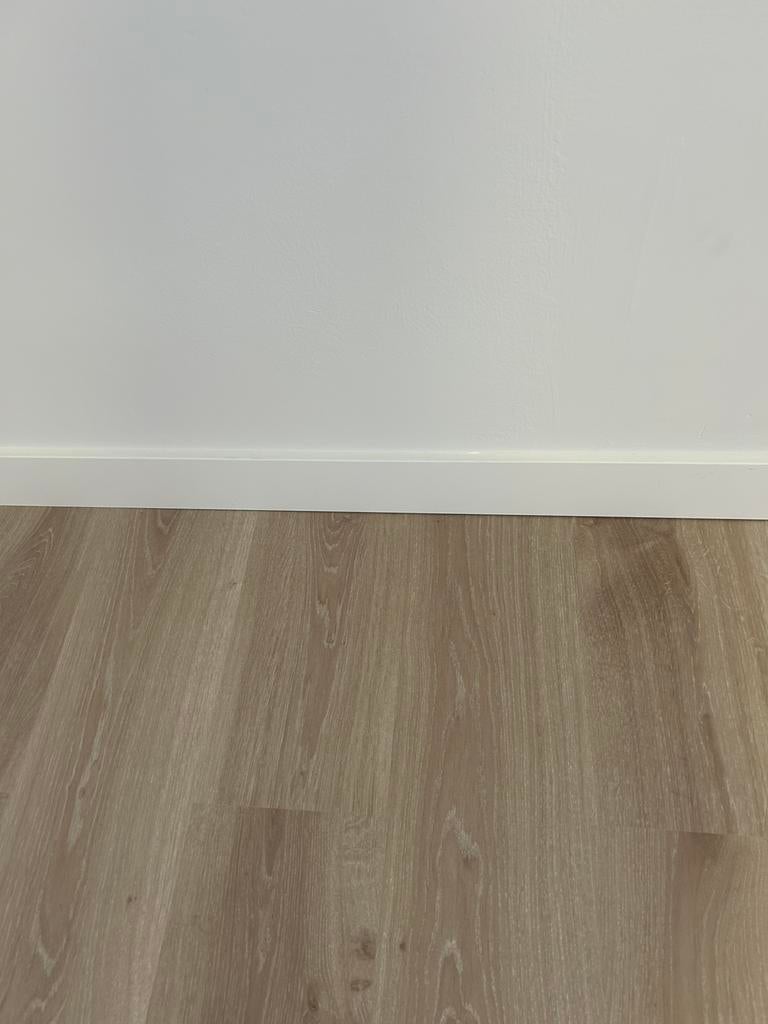 MDF plint wit gelakt, Nieuw, 200 tot 250 cm, Plinten, Ophalen