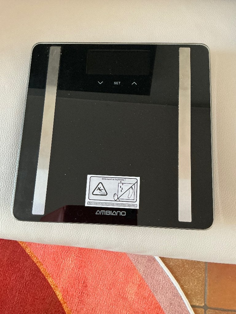 Pèse personne électronique neuf jusqu’à 135 K, Electroménager, Balances, Neuf, 100 kg ou plus, Analogique, 500 grammes ou plus gros