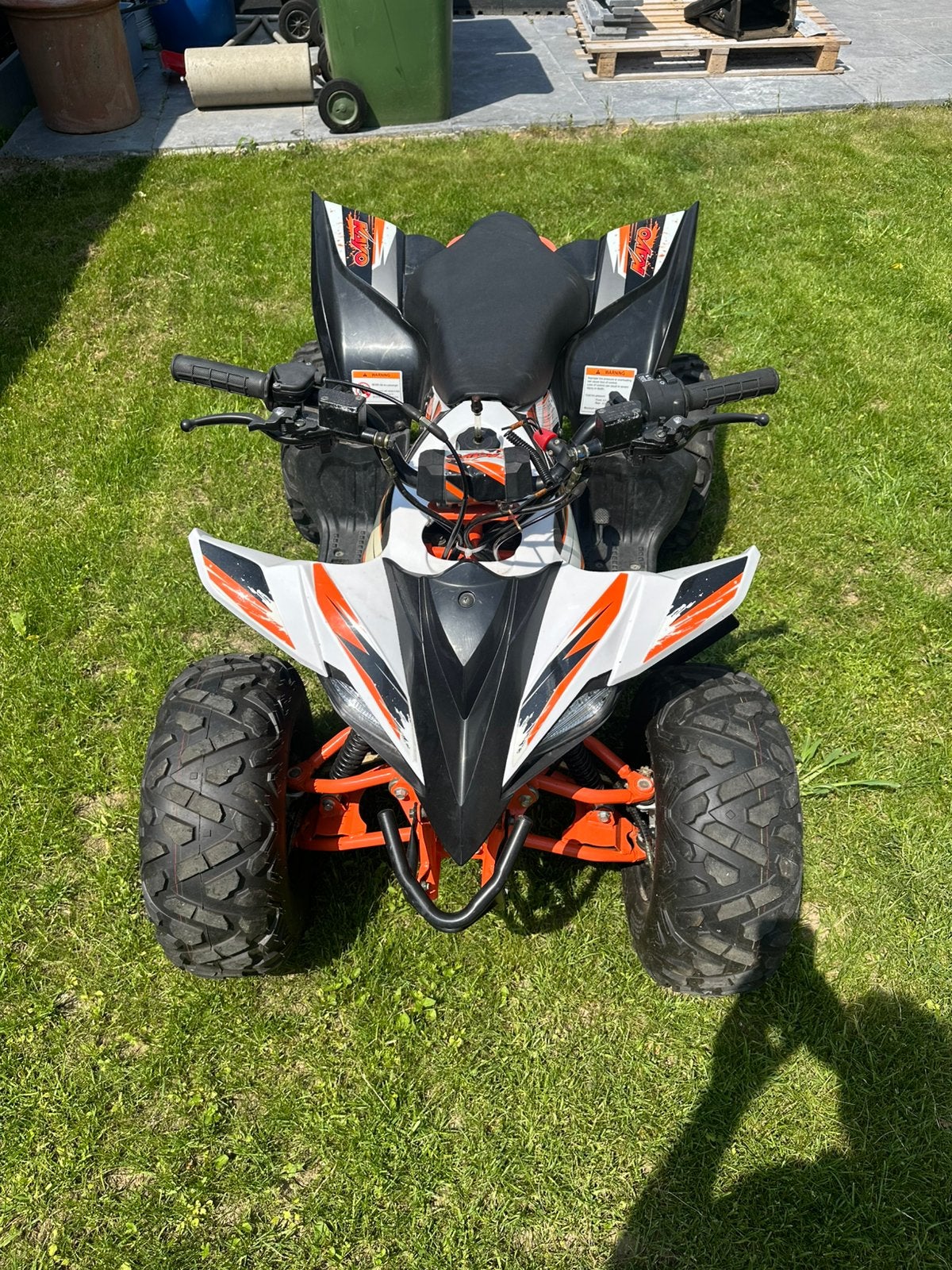 Quad 110 cc, Motoren, 11 kW of minder, 110 cc, 1 cilinder