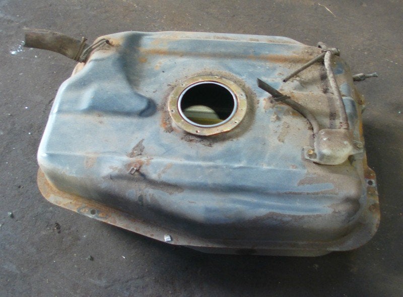 TANK Opel Agila (A) (01-2000/12-2007), Gebruikt, Opel, Opel Automobile GmbH, Kontakt-opel@opel.com