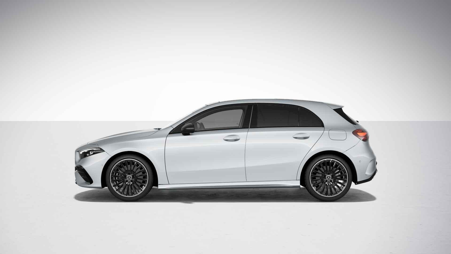 Mercedes-Benz A-Klasse 250 e AMG Line | Night Pack | Panoram, Auto's, Mercedes-Benz, Stof, Gebruikt, Zwart, 4 cilinders