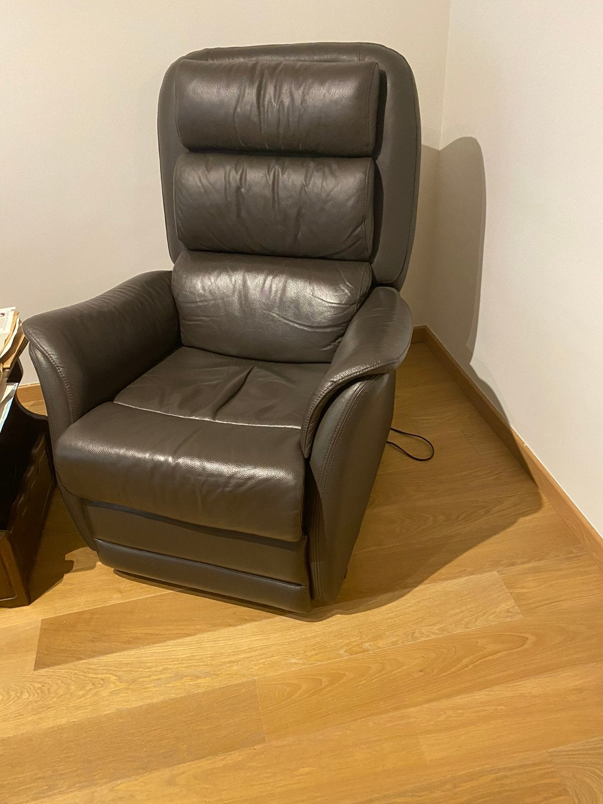 Relaxzetel elektrisch 2x (prijs per stuk), Ophalen, Zo goed als nieuw