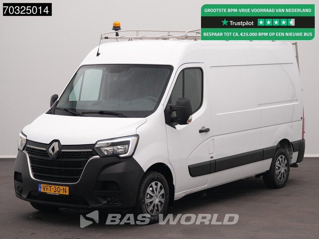 Renault Master 135PK L2H2 LED Trekhaak Airco Cruise Camera P, Auto's, 100 kW, Stof, Gebruikt, Euro 6