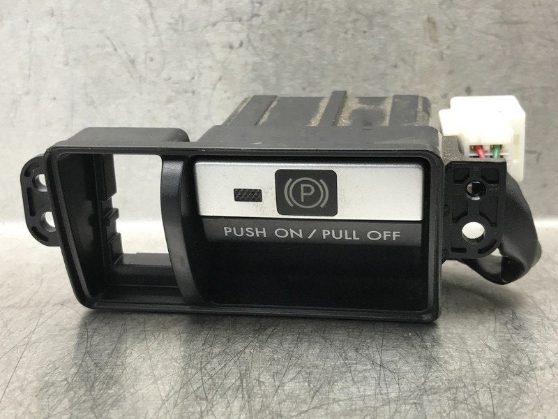 HANDREMSCHAKELAAR ABS Subaru Outback (BR) (|3574B1N|), Gebruikt, Subaru