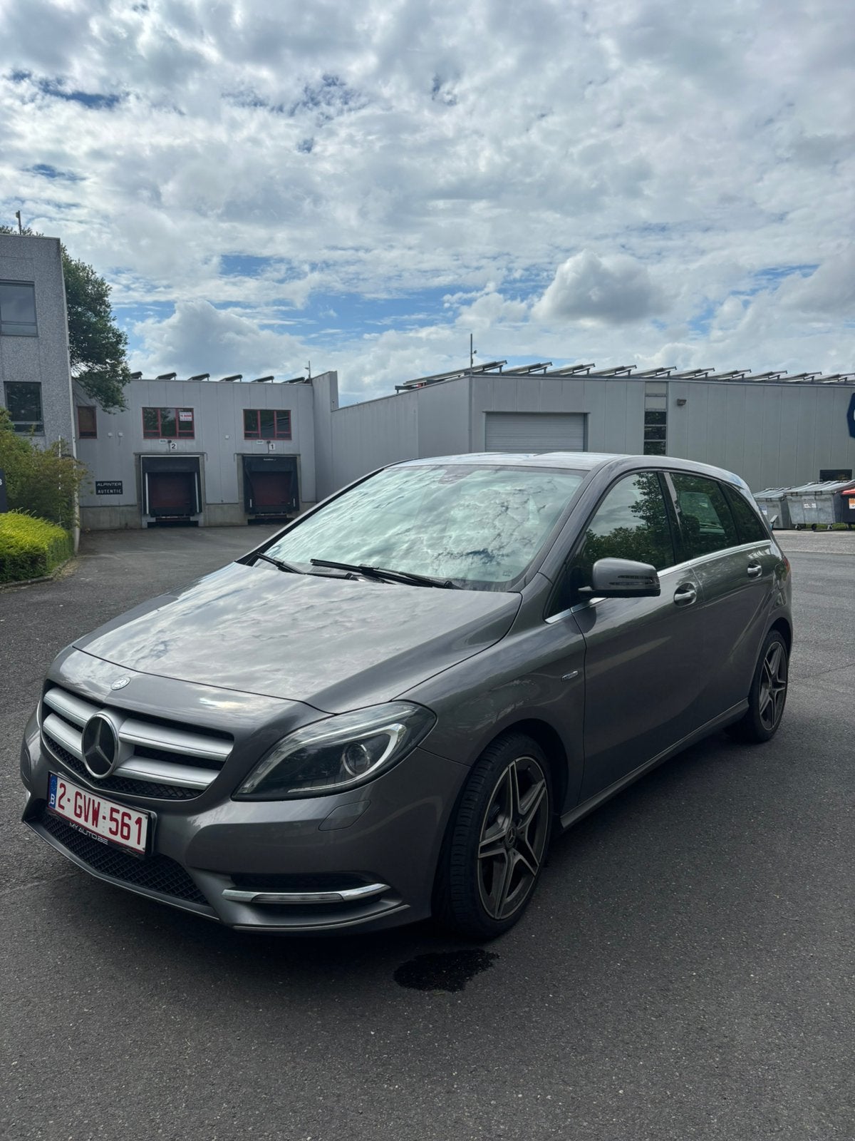 Mercedes B180 2012 benzine, Auto's, Euro 5, Monovolume, Zwart, Elektrische buitenspiegels