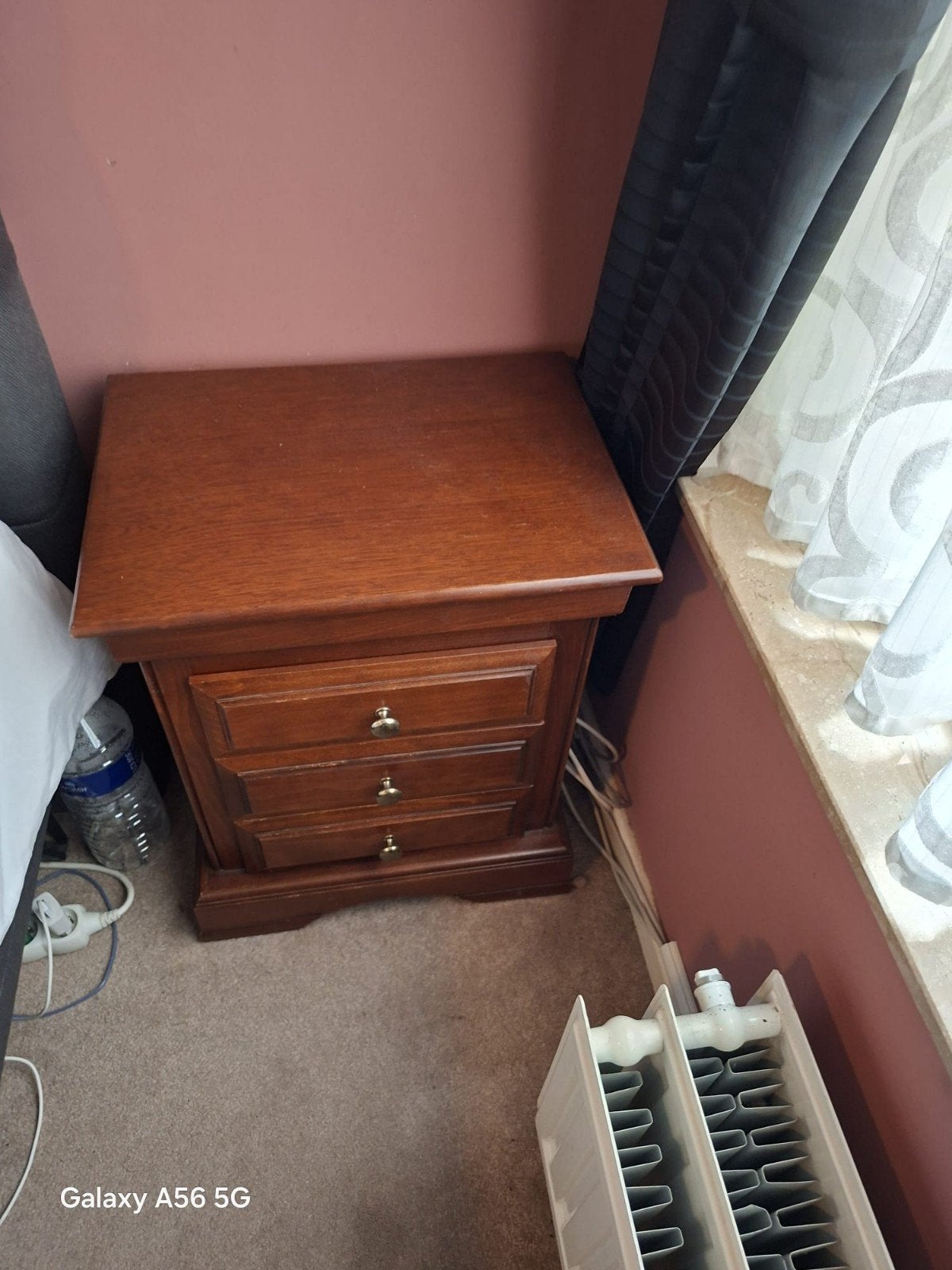 Kledingkast, commode + spiegel en 2 nachtkastjes., Ophalen