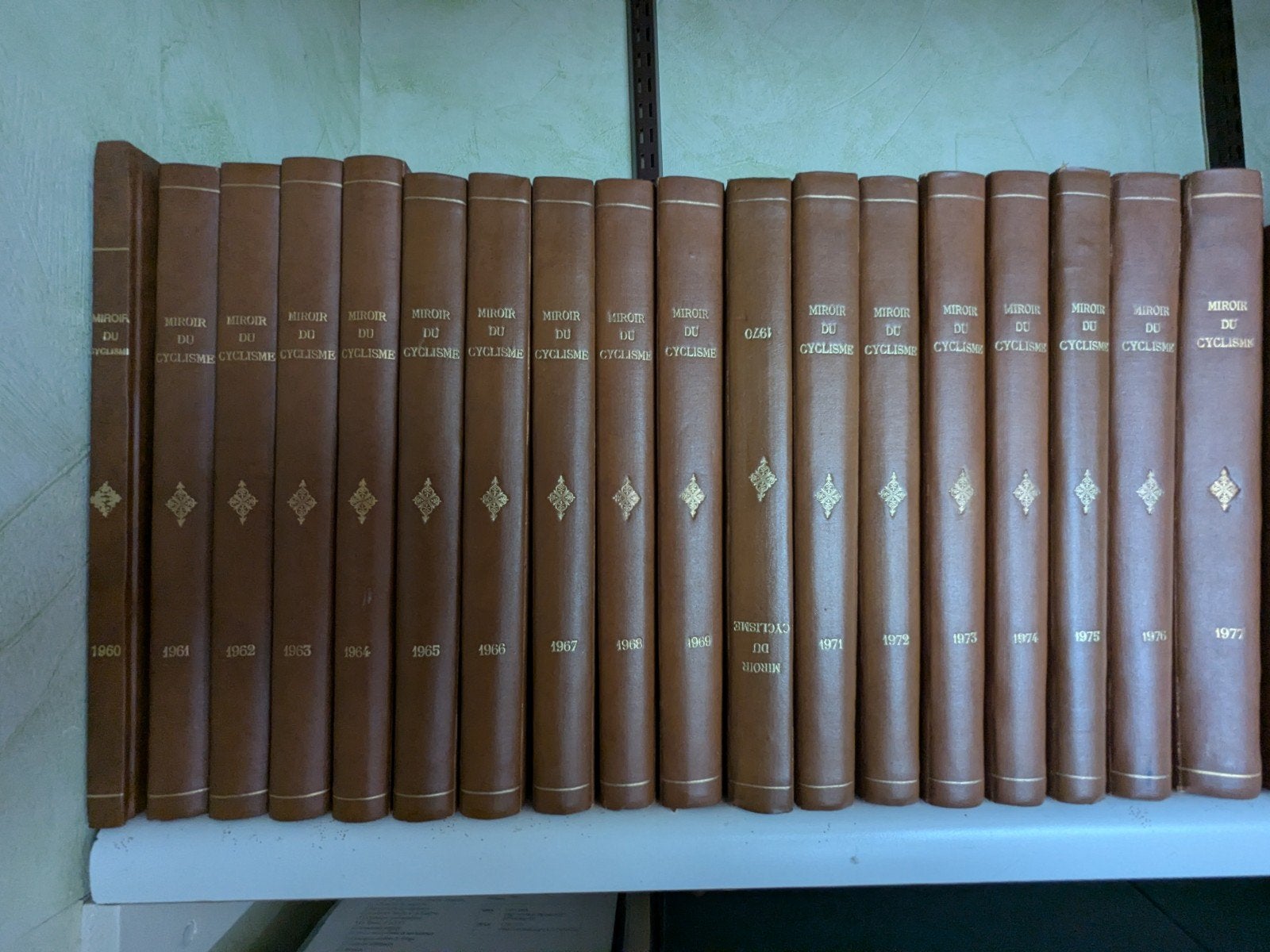 Collection complète Miroir du Cyclisme de 1960 à 1993, Utilisé, Course à pied et Cyclisme