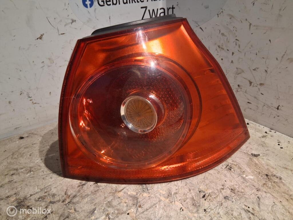 Achterlicht RBuiten Vw Golf V 1.6 ('03-'08) 1K6945096N, Enlèvement ou Envoi, Volkswagen, Utilisé, Volkswagen