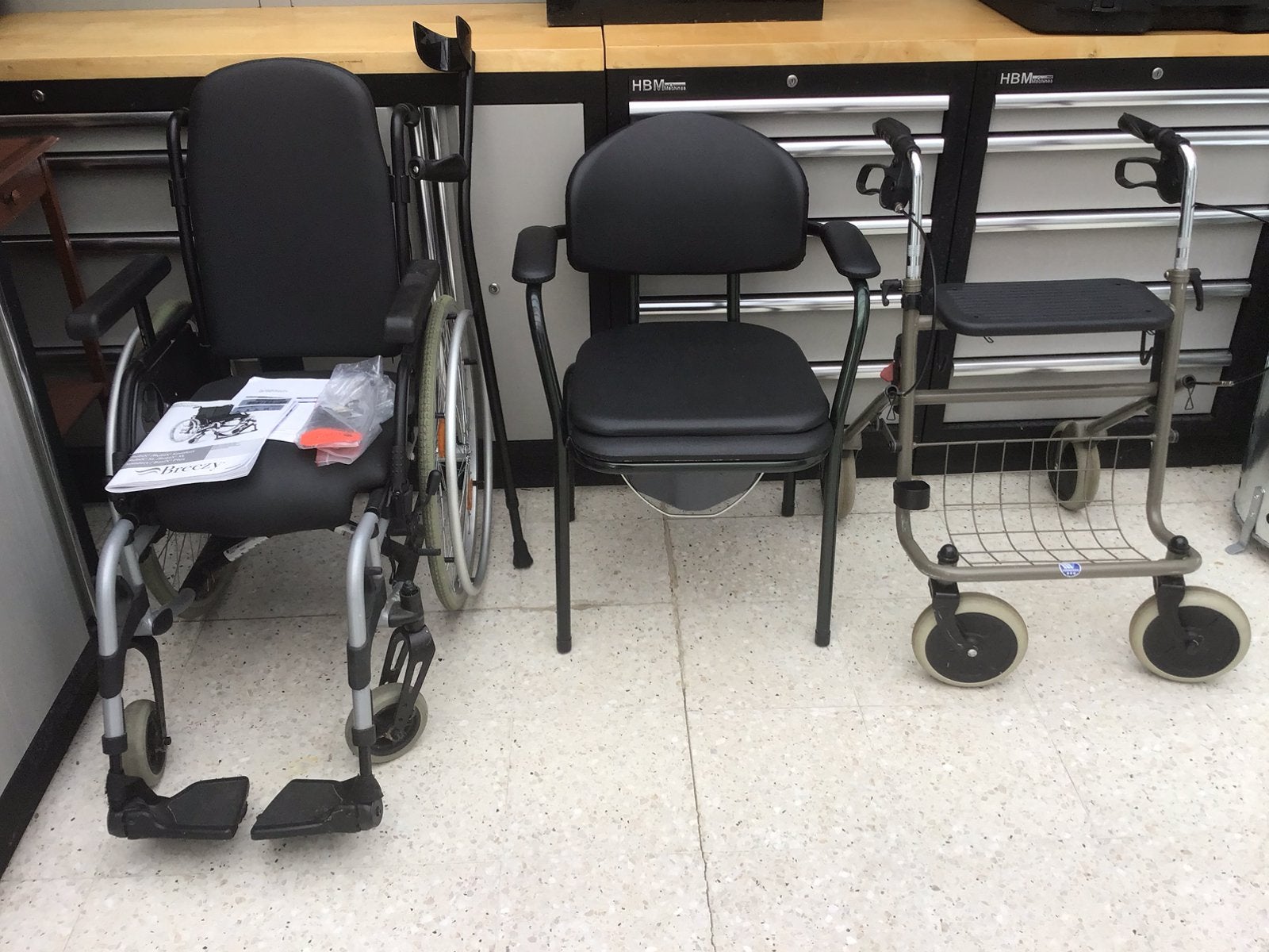 Rolstoel rollator wc stoel  te koop wegens overlijden, Ophalen, Zo goed als nieuw
