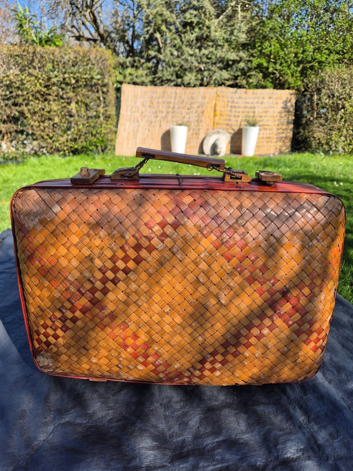 valise en osier, Enlèvement ou Envoi