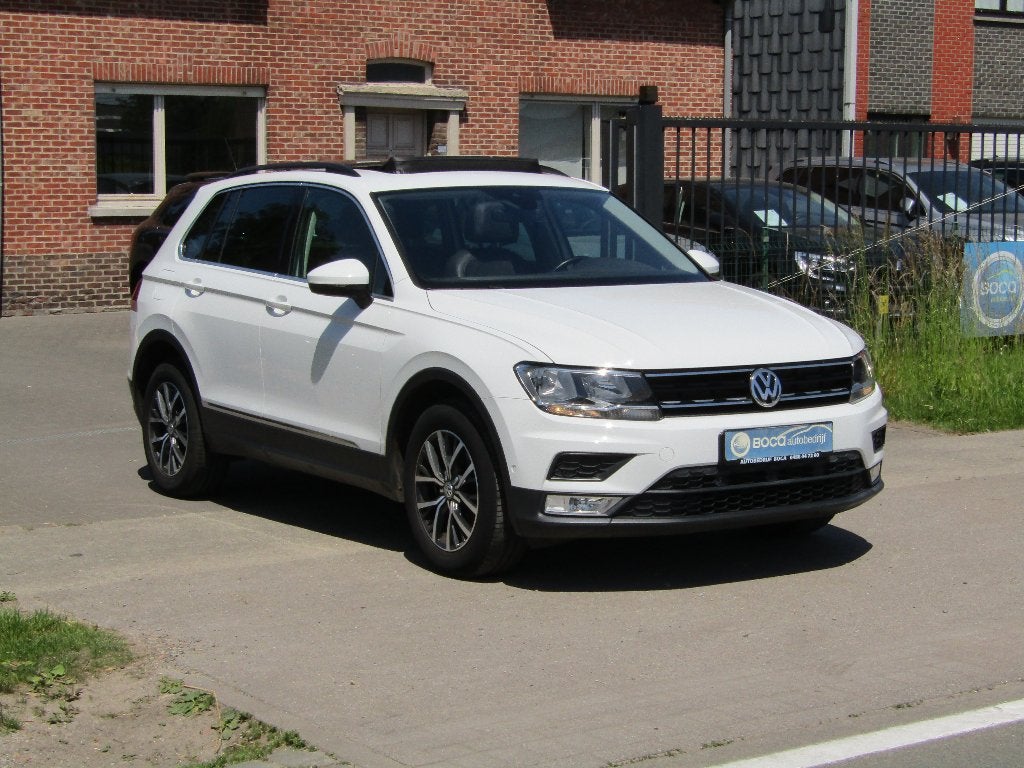 Vw Tiguan 1.4 TSI Highline, Voorwielaandrijving, 4 cilinders, Wit, Leder