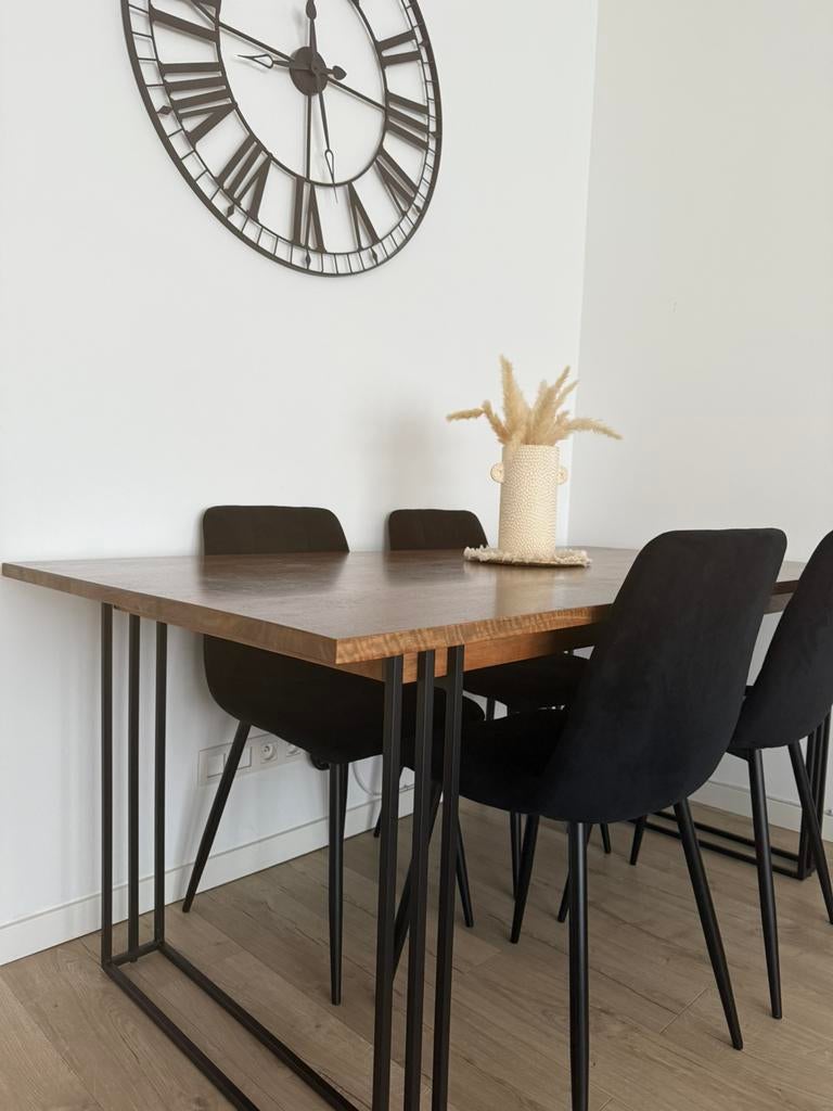Eettafel met 4 stoelen, Ophalen, Zo goed als nieuw