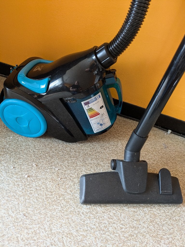 Stofzuiger Kalorik, Electroménager, Réservoir, Convient aux sols durs, Enlèvement, Utilisé