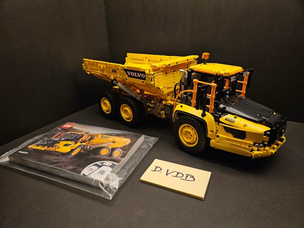 LEGO Technic 42114 6x6 Volvo Articulated Hauler in topstaat!, Kinderen en Baby's, Speelgoed | Duplo en Lego, Zo goed als nieuw