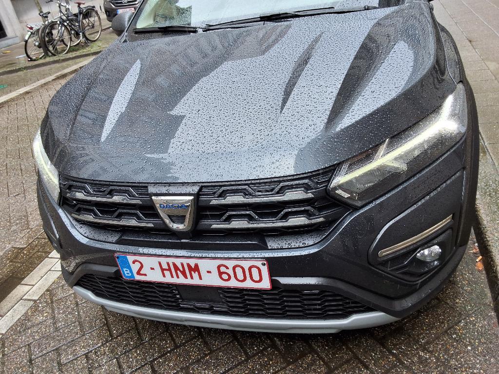 Dacia Jogger 1.0 TCe LPG+Benzine Essential 7PL. Weinig Km's., Auto's, Monovolume, Multifunctioneel stuurwiel, 7 zetels, Handgeschakeld