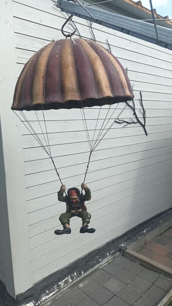 Parachutist, Tuin en Terras, Tuinwanddecoratie, Ophalen